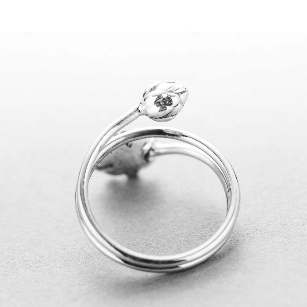 Silver Floral Adjustable Ring - Picture 4 of 4